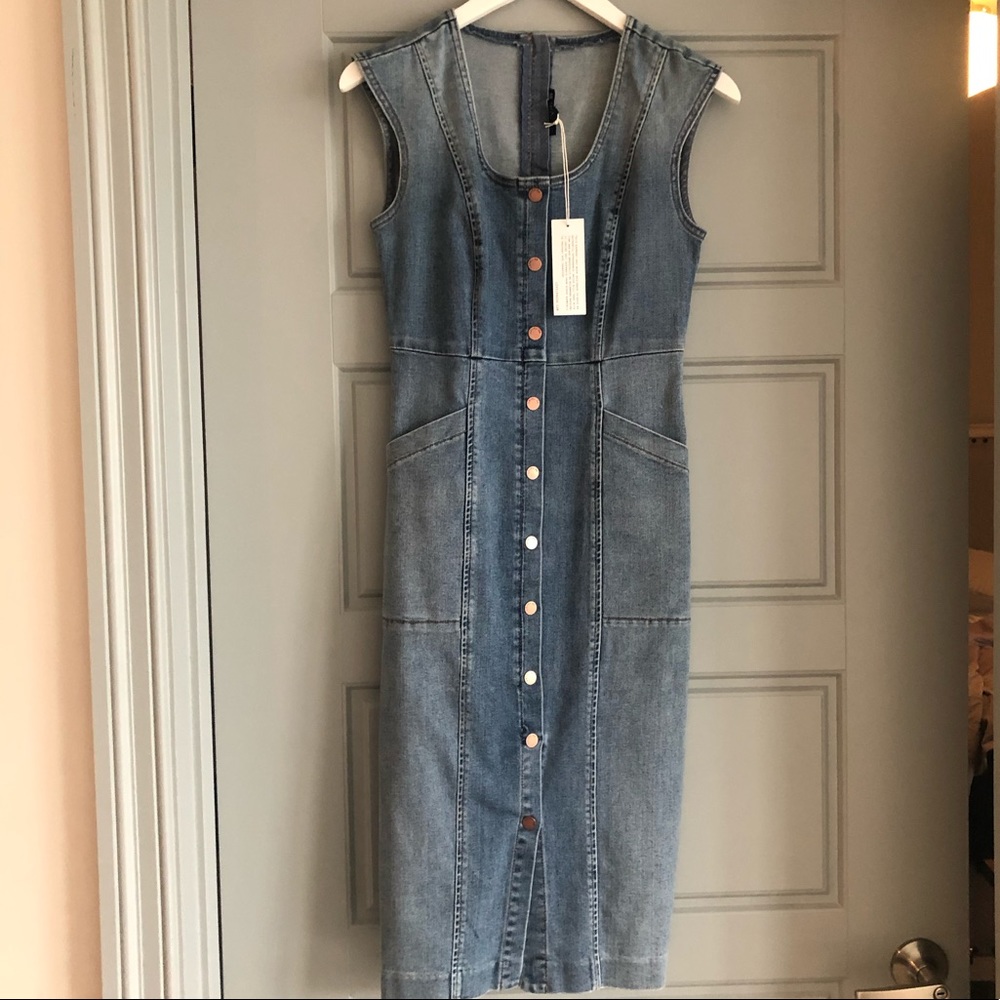 NWT! Stretchy Denim Midi Dress Sz S